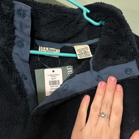 L.L. Bean Navy Fleece Pullover
